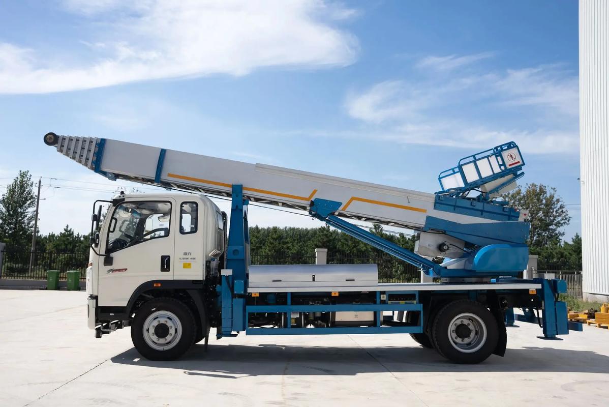 泰宁县云梯上料车租赁费用