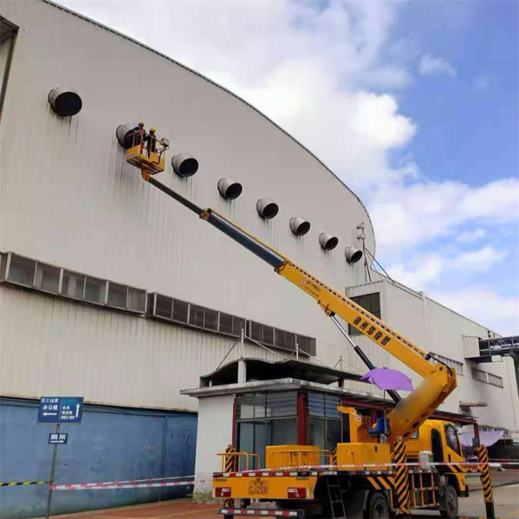 泰宁县高空作业车出租服务：专业广告牌安装解决方案