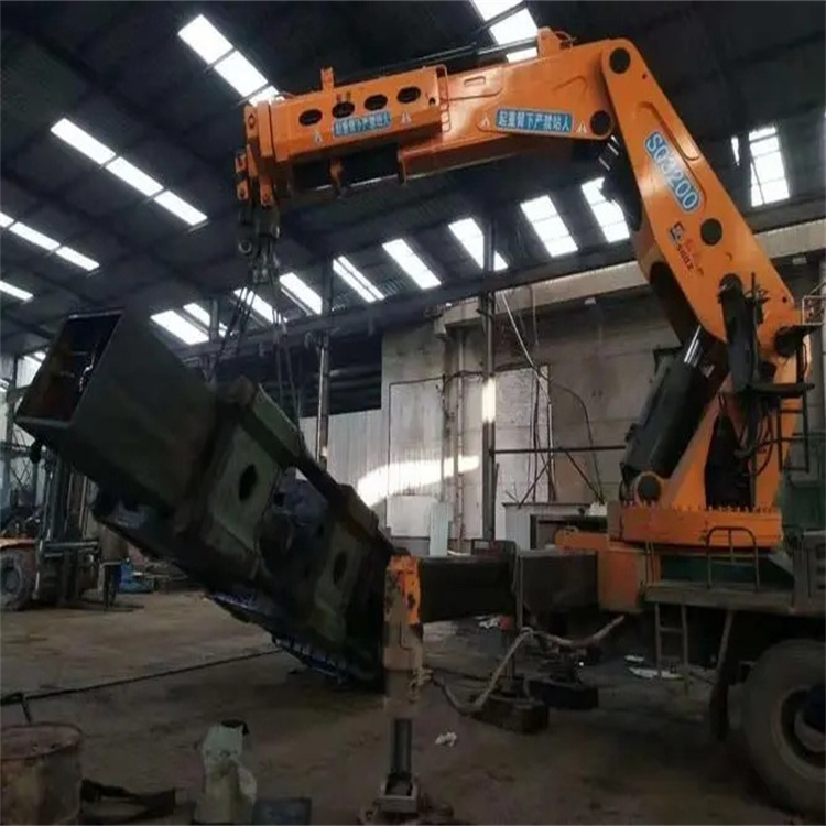 泰宁县200吨折臂吊出租