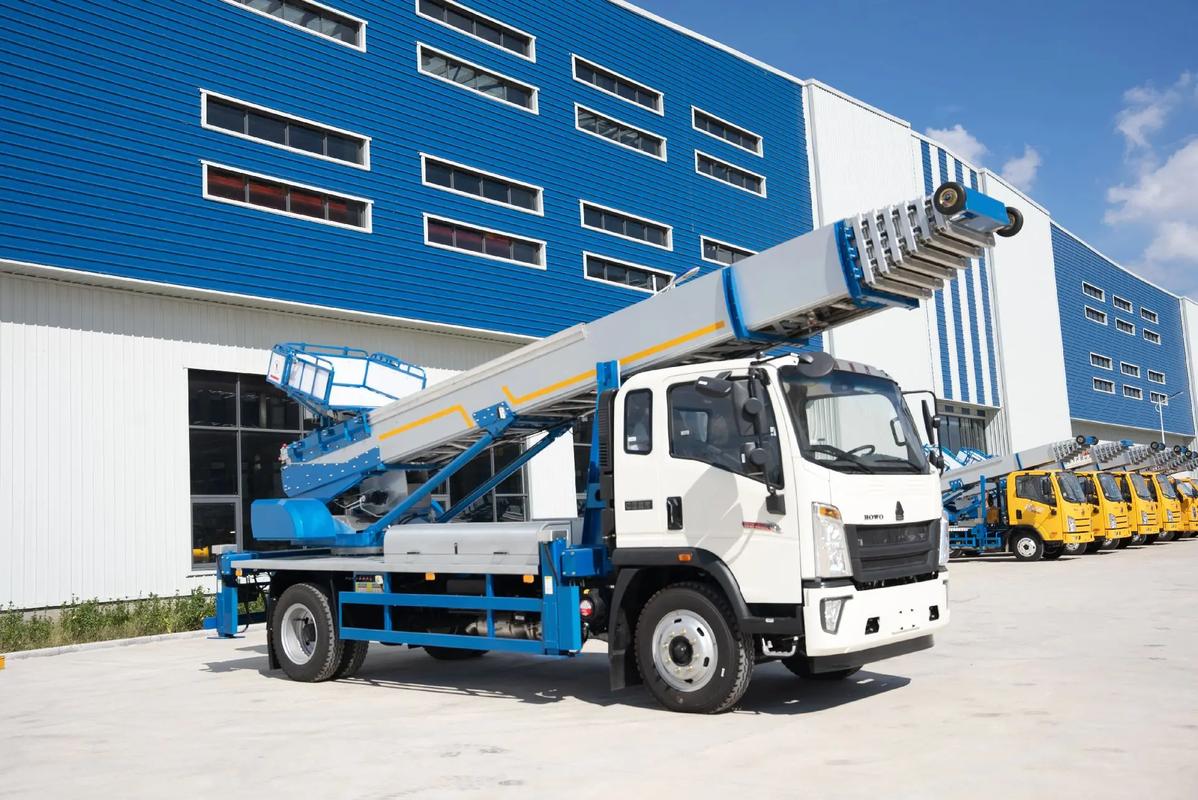 泰宁县出租云梯车高空作业车 建筑垃圾搬运